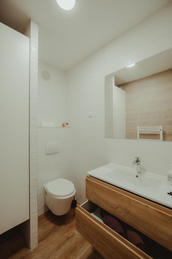 Apartman Lovric Dakovo Luaran gambar