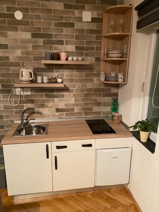 Apartman Lovric Dakovo Luaran gambar