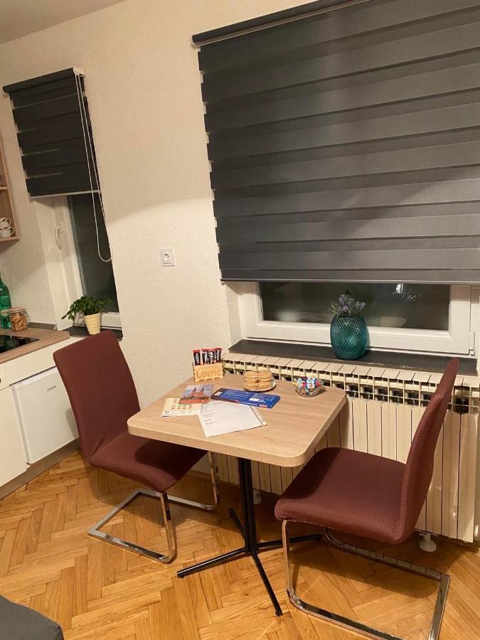 Apartman Lovric Dakovo Luaran gambar