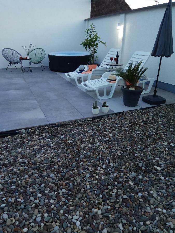 Apartman Lovric Dakovo Luaran gambar